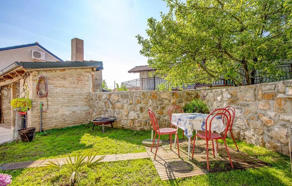 Vakantiehuis Kameni Biser Jurdani